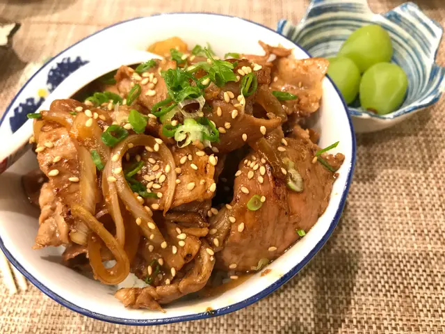 正，豚肉都係瘦，好味呀，係洋蔥可以再腍啲，應該再好味啲🤪