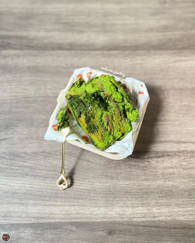 宇治抹茶脆皮蛋糕