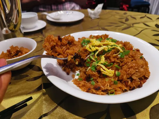 生炒臘味糯米飯