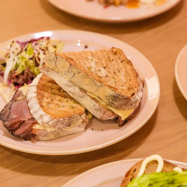 House-smoked 12 hours beef pastrami & swiss on sourdough