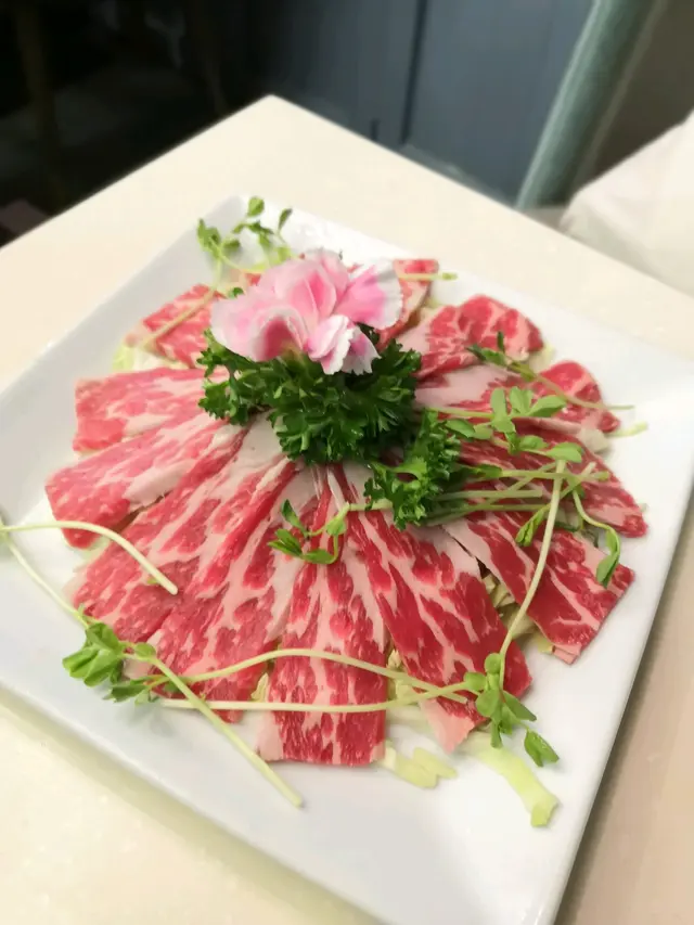 手切頂級安格斯肥牛