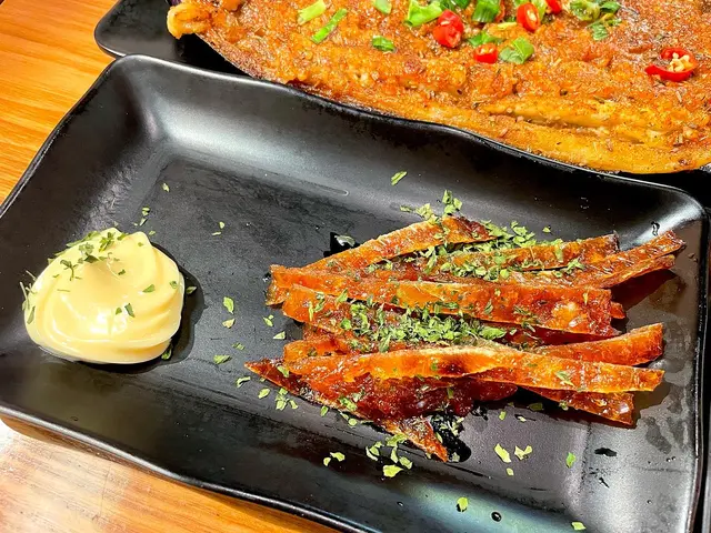 燒超惹味雞泡魚干