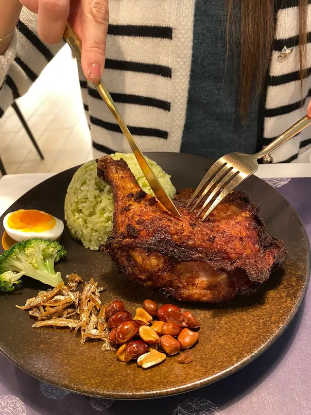#馬來生炸雞髀配椰漿飯