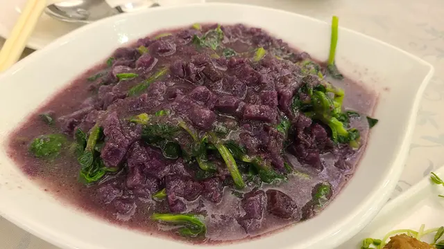 日本紫芯蕃薯浸豆苗