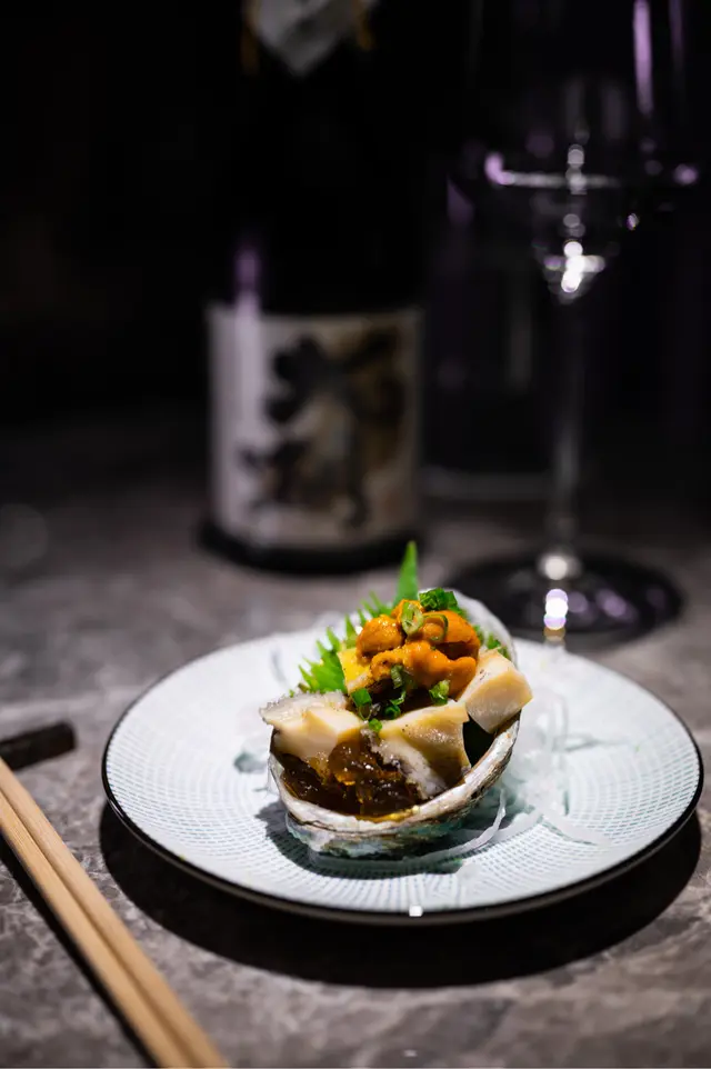 鹽漬原隻蝦夷鮑魚