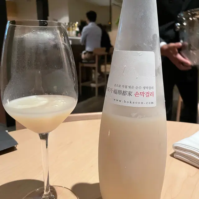 類似濁酒Nigori  sake，幾甜又有米味好啱女仔飲
