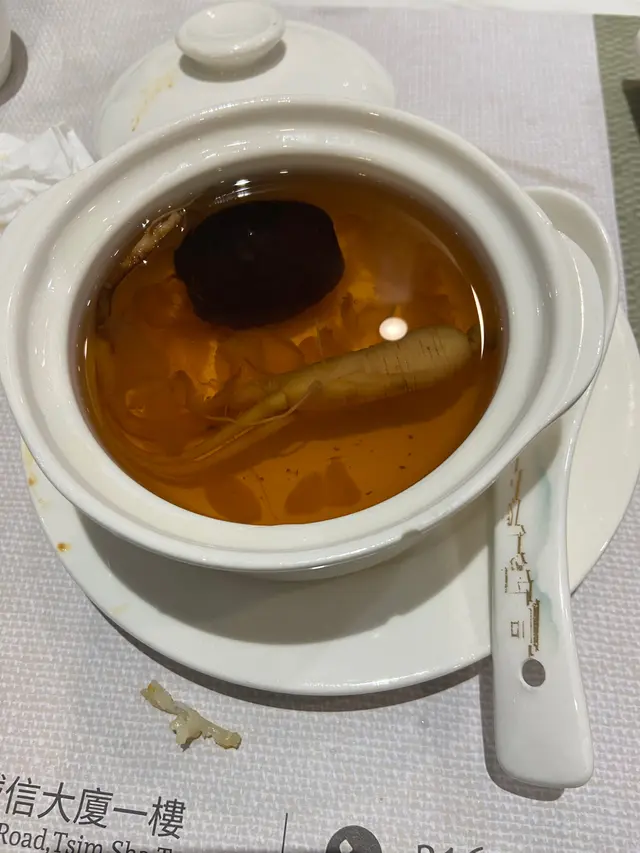 棗皇人參燉雪蓮子