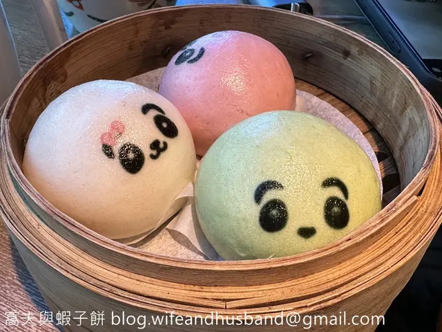 特色奶皇流沙包