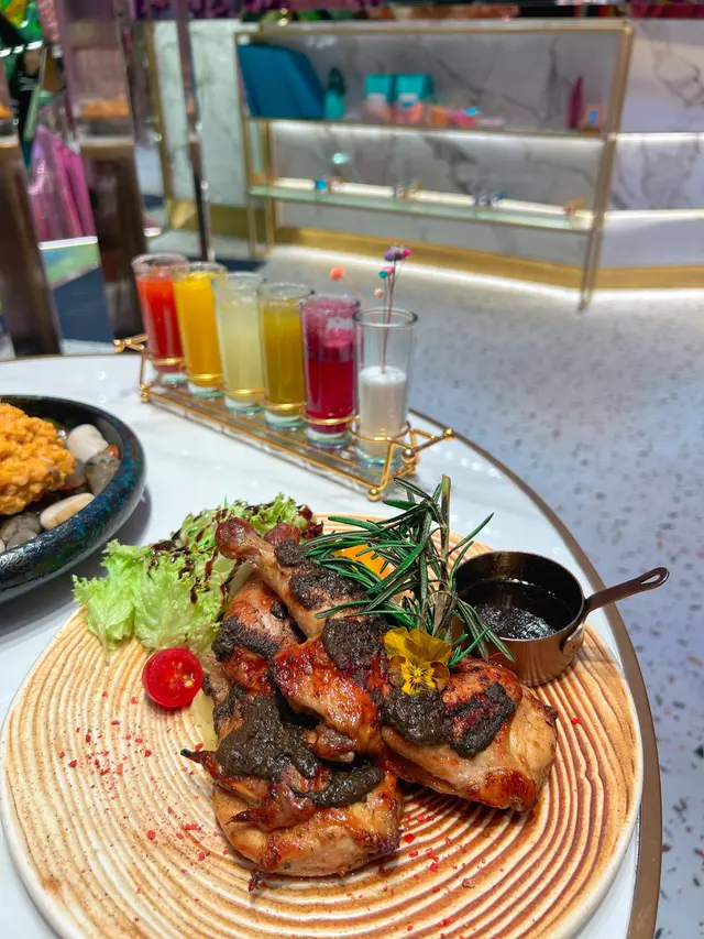 黑松露蜜糖燒原隻美國春雞併自家製芝士薯蓉