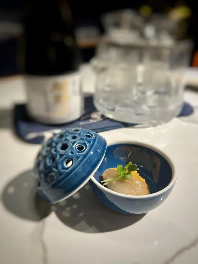 薄切間白魚·紫海膽