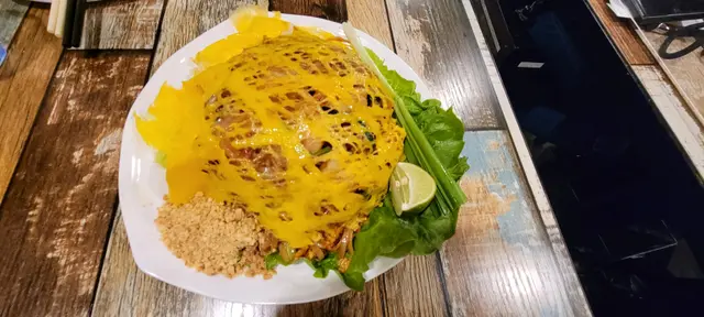 泰式蛋包金邊粉