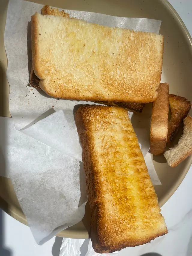 乾乾無奶油戈既 多奶多油 奶油多!