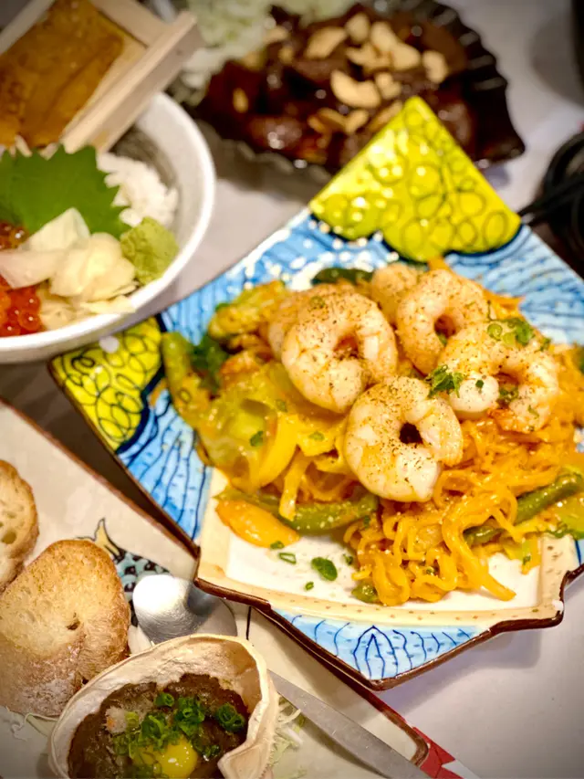 芝士海膽大蝦炒麵