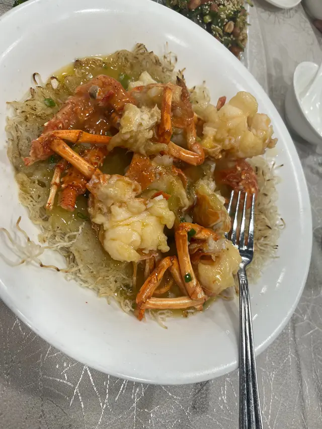 上湯龍蝦煎米粉底