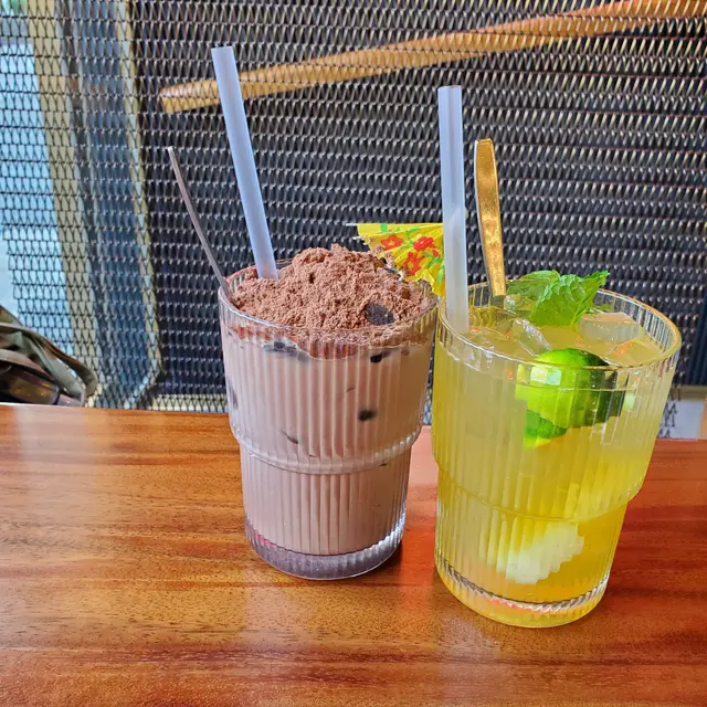 恐龍美祿+桔仔菠蘿梳打水