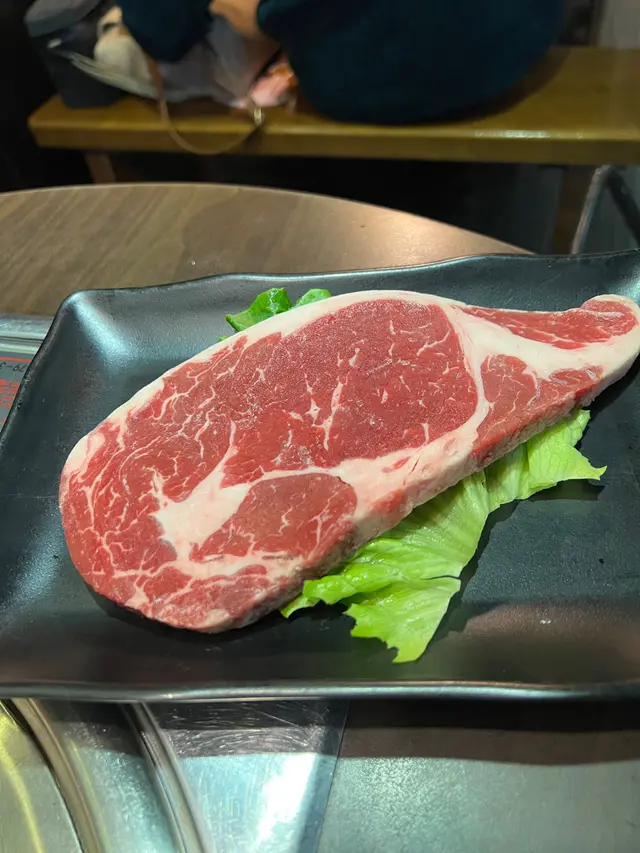 大大片的牛肉眼