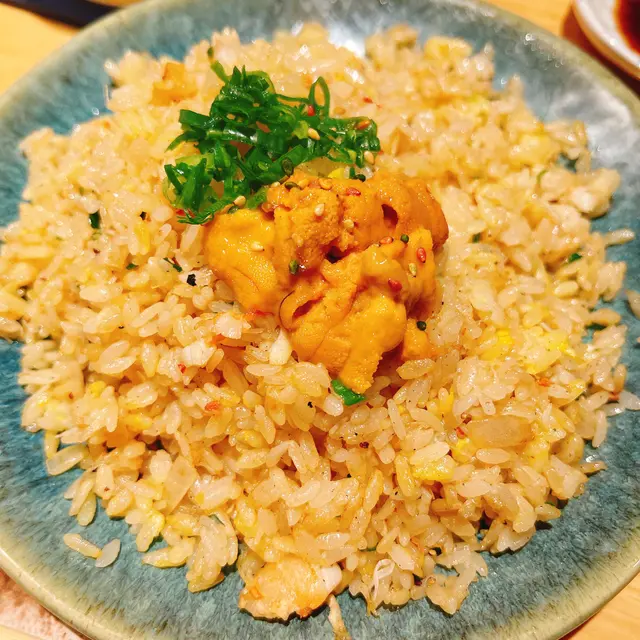 蟹肉黃金海膽炒飯