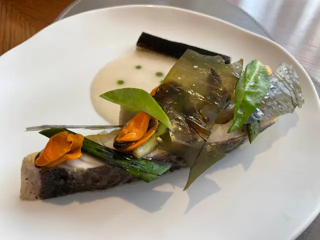 Medai • Black Pepper • Young Leek • Leek Ash • Wakame • Bouchot Mussel • Junmai Sake • Oyster Leaf