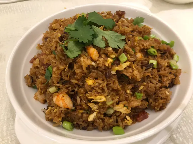 生炒臘味糯米飯