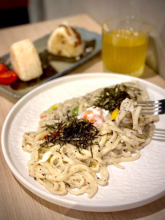 黑松露溫泉蛋忌廉稻庭烏冬