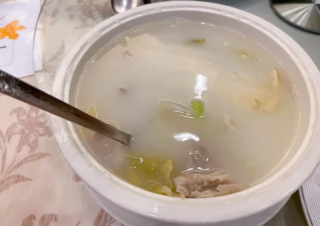 鹹菜豬肚湯