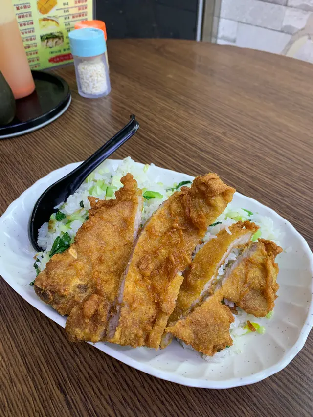 炸豬扒菜飯