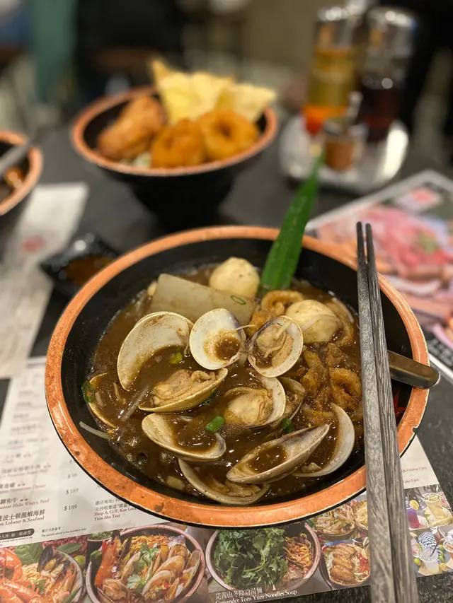 卜卜蜆船湯金邊粉