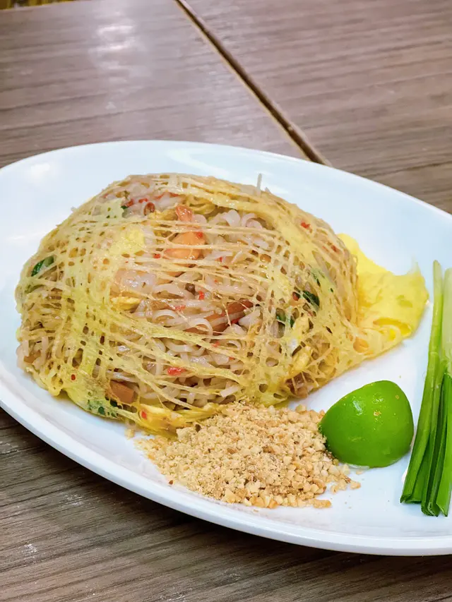 蛋包鮮蝦金邊粉