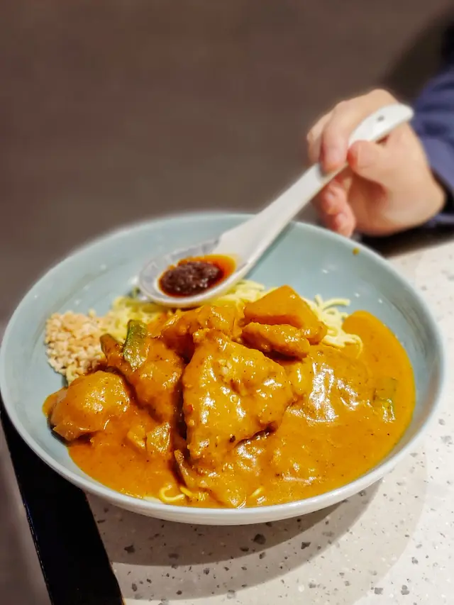 馬來咖哩豬扒撈麵