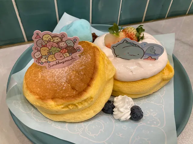 🥞蜥蜴士多啤梨梳乎厘配海鹽雪糕