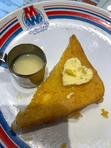 炼奶牛油西多士