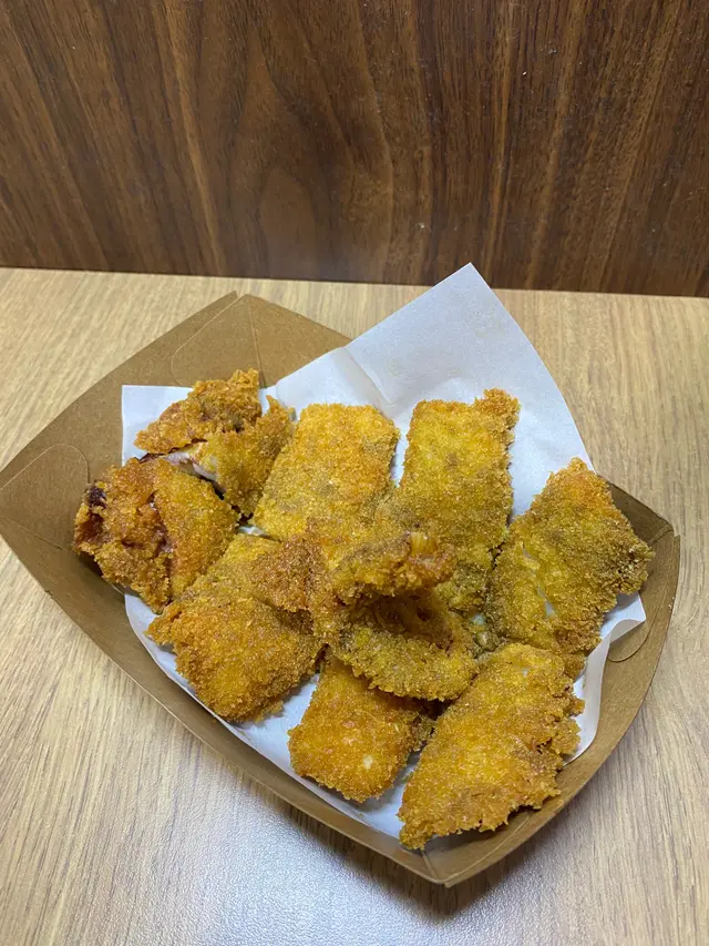 轟炸大大大魷魚