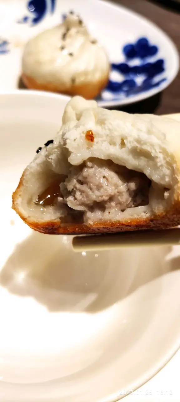 肉函系有湯,但肉同湯都無乜味