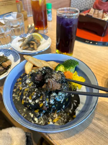 宫崎和牛芝士黑咖喱饭