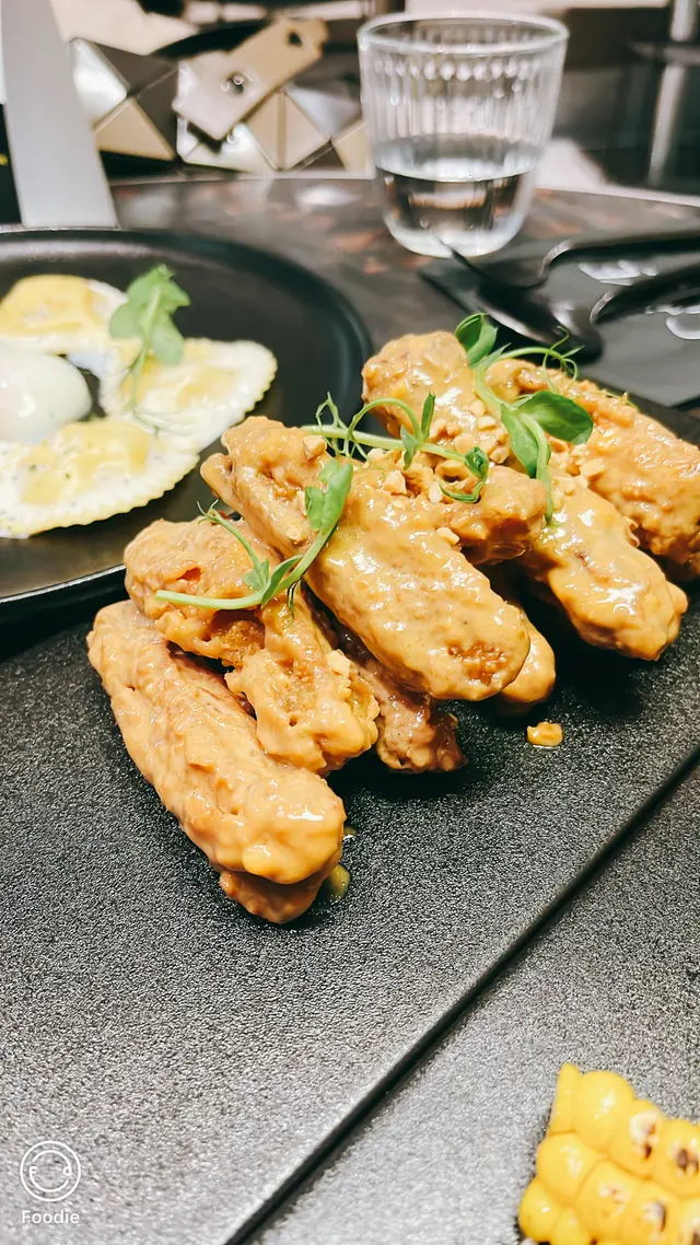 鹹蛋黃花生醬單骨雞翼