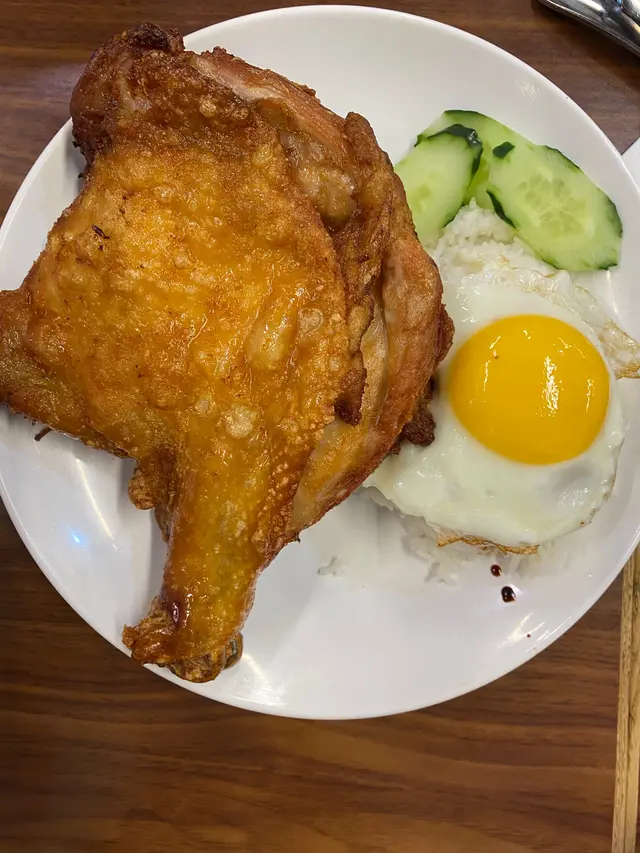 至識食雞脾煎蛋飯