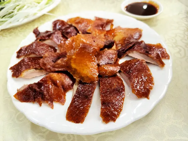 共有十八片.差唔多每人有四至五片.份量亦都屬於足夠.醬汁唔夠可以添加👍😋😋😋