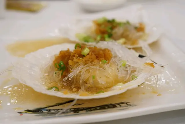 蒜蓉粉絲蒸特大日本元貝