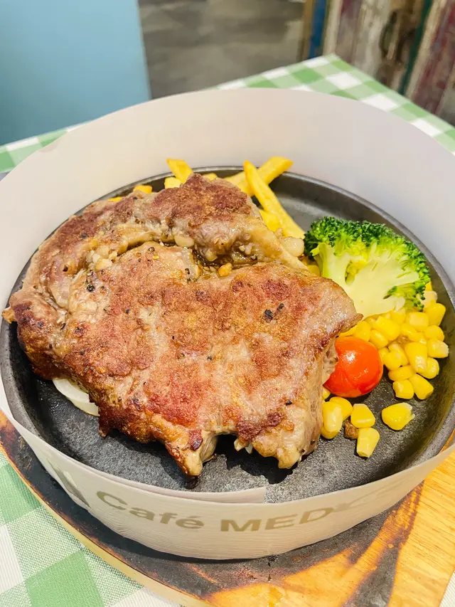 鐵板肉眼扒