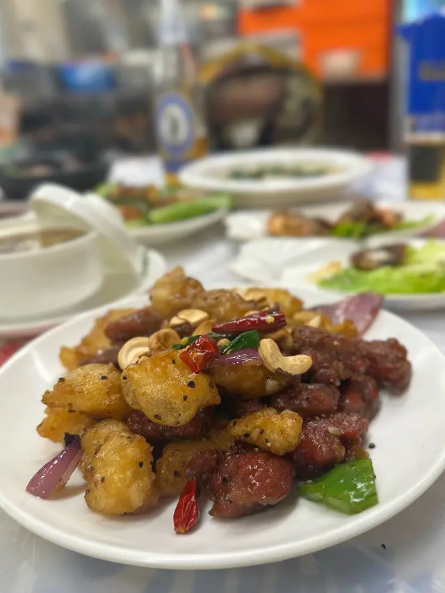 黑椒薯仔牛柳粒