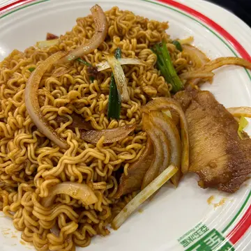 瑞士汁猪颈肉炒丁