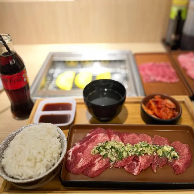 芫荽蒜蓉味牛舌