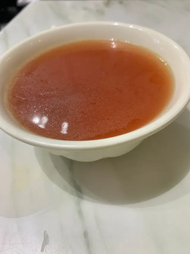 例湯 - 西洋菜紅菜頭西芹紅蘿蔔湯