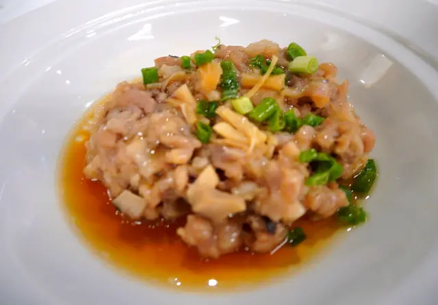 魔色土魷配黑毛豬肉餅(南瓜底)