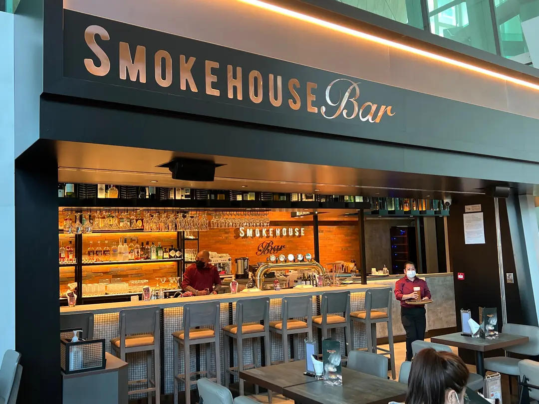 Smokehouse Bar
