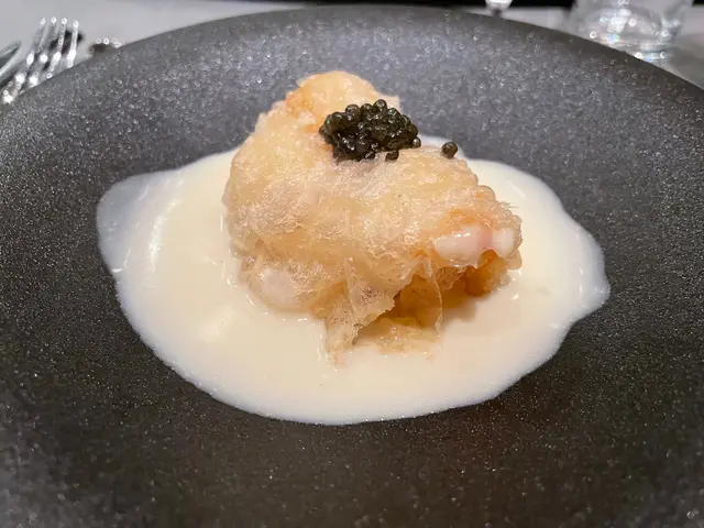 忌廉魚子脆皮花膠