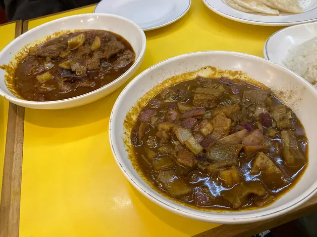 生咖喱羊肉