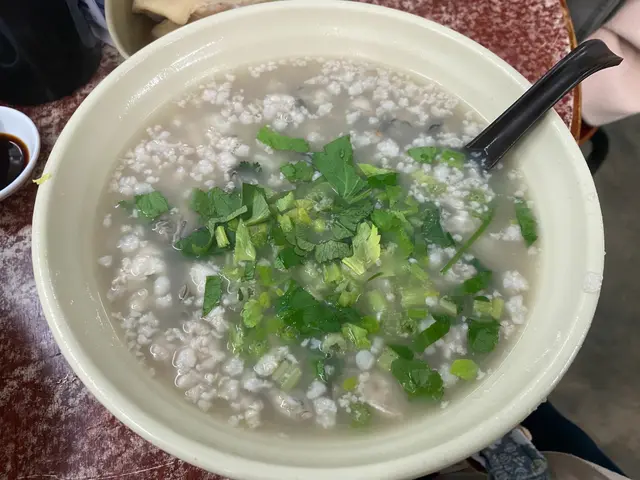 潮州珍珠蠔仔泡飯