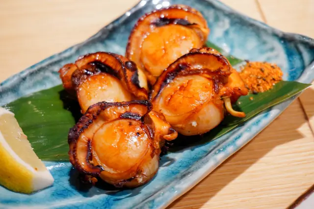 汁燒帆立貝 (2串)