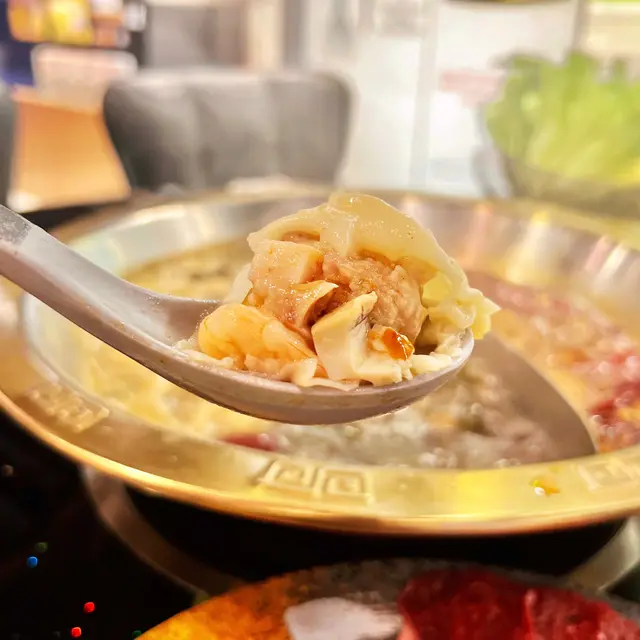 X醬鮑魚鮮蝦餃(半份4隻)